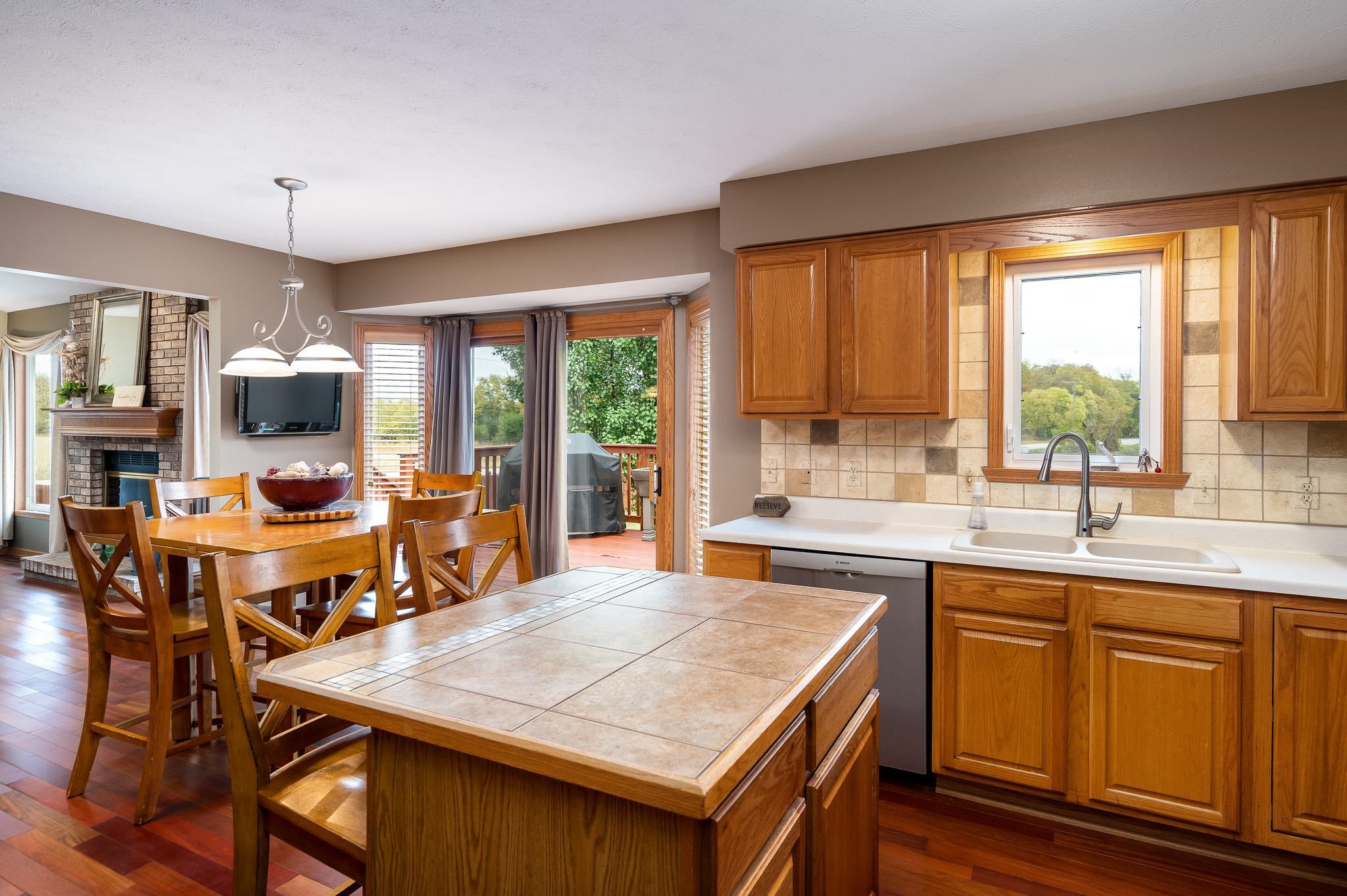 10473 Lismore Road Roscoe, IL 61073 - Photo 14 of 48 Gallery Image 14