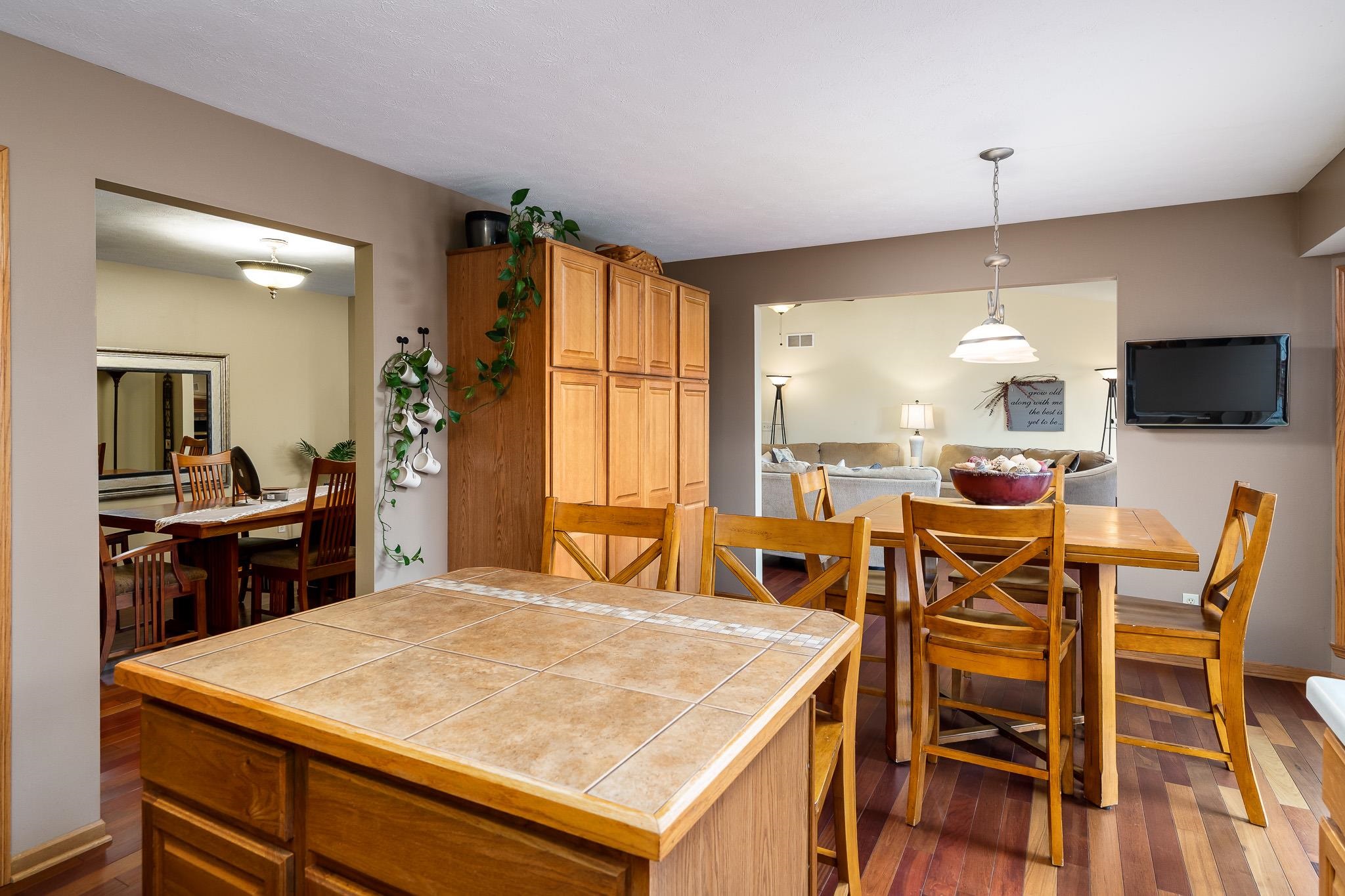 10473 Lismore Road Roscoe, IL 61073 - Photo 15 of 48 Gallery Image 15