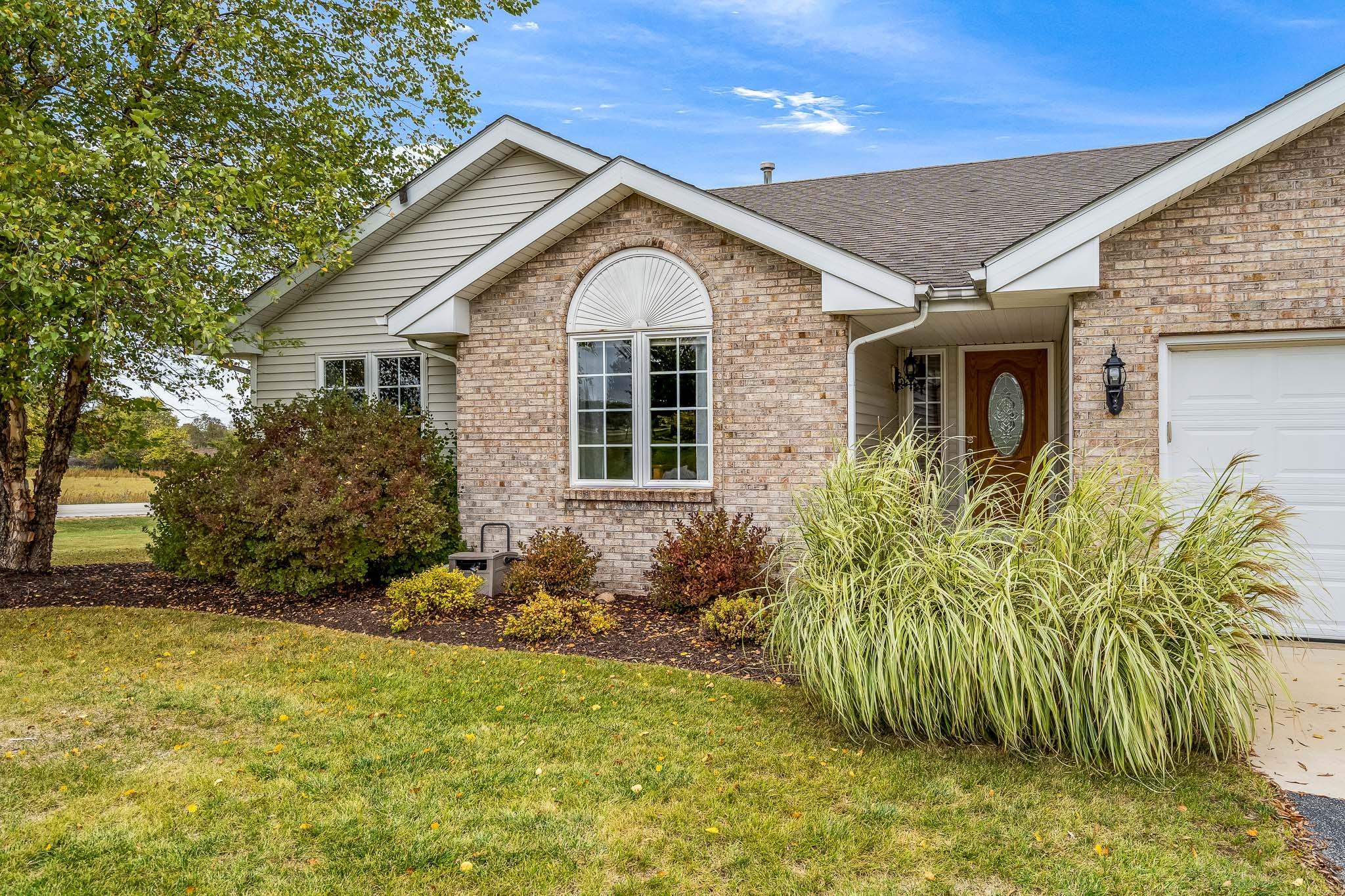 10473 Lismore Road Roscoe, IL 61073 - Photo 2 of 48 Gallery Image 2