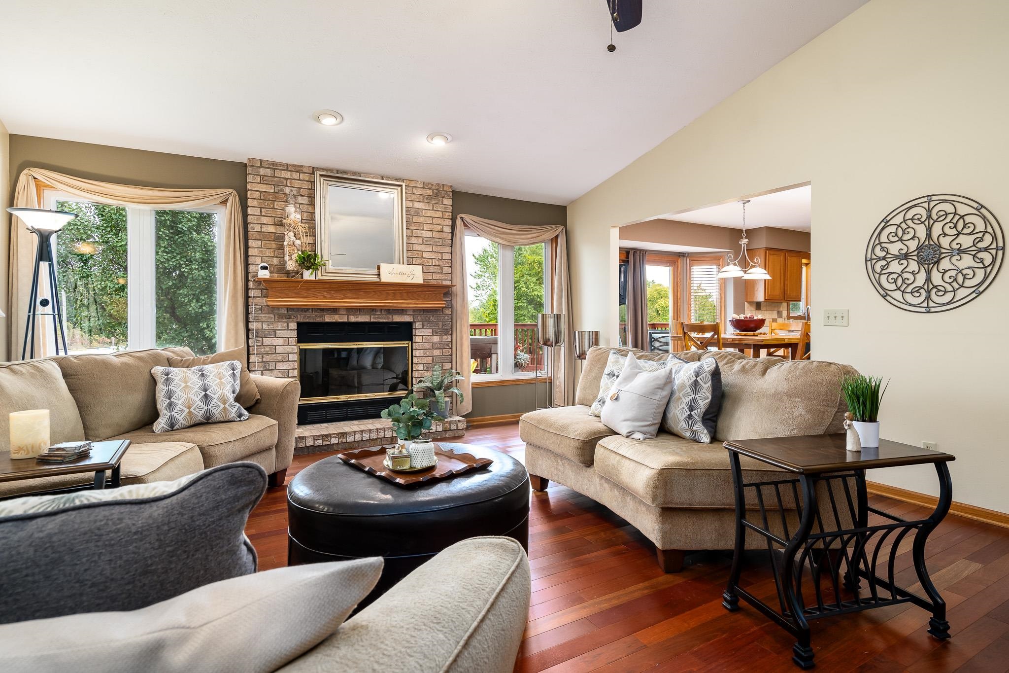 10473 Lismore Road Roscoe, IL 61073 - Photo 9 of 48 Gallery Image 9