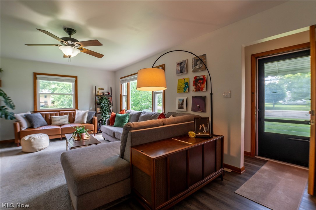 2748 Canton Road Uniontown, OH 44685 - Photo 20 of 49