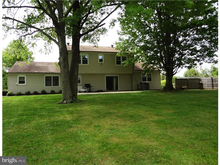 5 Newcastle Road Freehold, NJ 07728 - Photo 2 of 11 Gallery Image 2