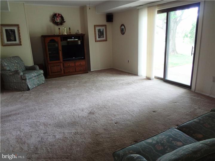 5 Newcastle Road Freehold, NJ 07728 - Photo 11 of 11 Gallery Image 11