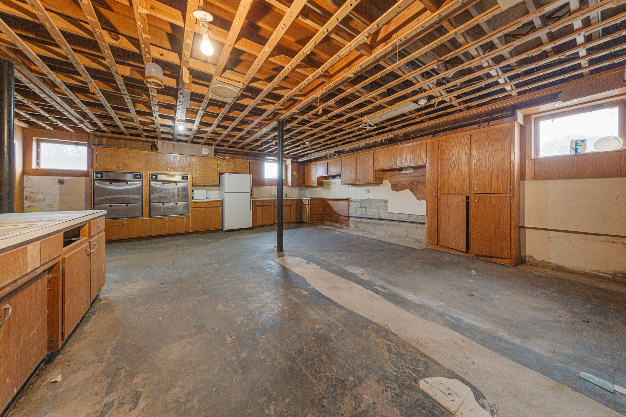 402 4th Street North Ellendale, MN 56026 - Photo 17 of 29