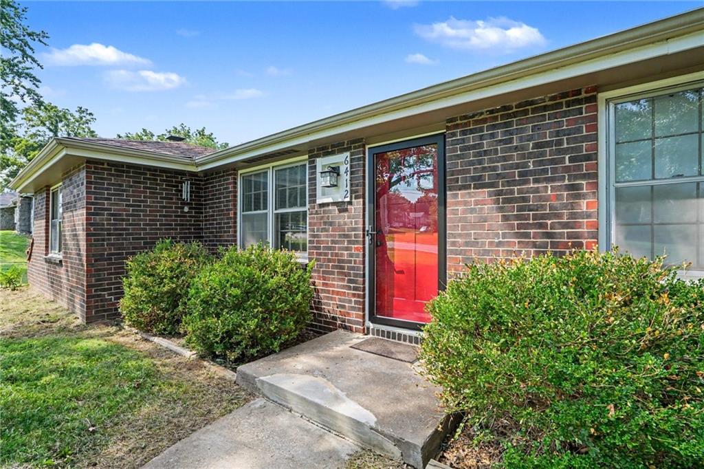 6412 County Line Road Kansas City, KS 66106 - Photo 2 of 30 Gallery Image 2