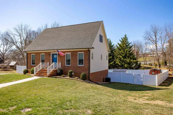 $499,900 | 2935 Juniper Court, Harrisonburg, VA 22801