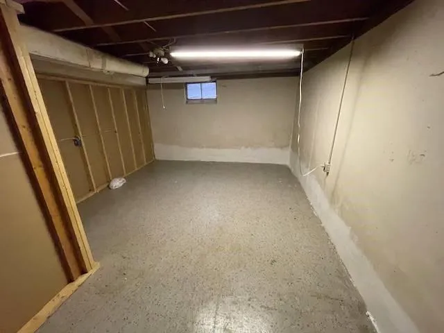 $102,000 | 1504 Oak Street, Other, KS 66508