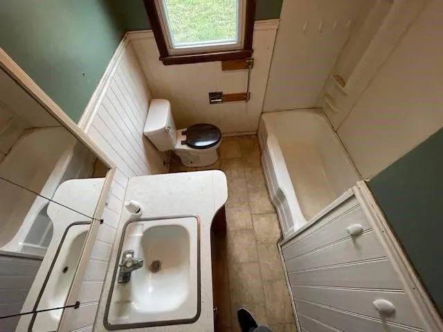 $102,000 | 1504 Oak Street, Other, KS 66508