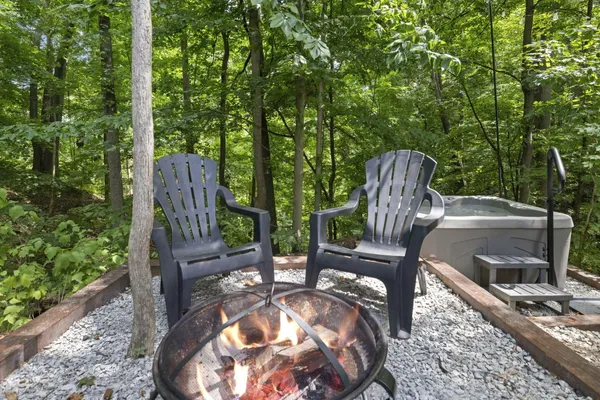 $694,000 | 14823 North Main Street, Buchanan, MI 49107