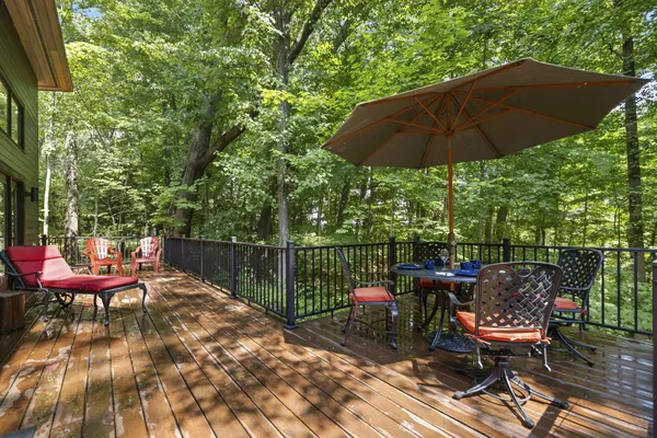 $694,000 | 14823 North Main Street, Buchanan, MI 49107