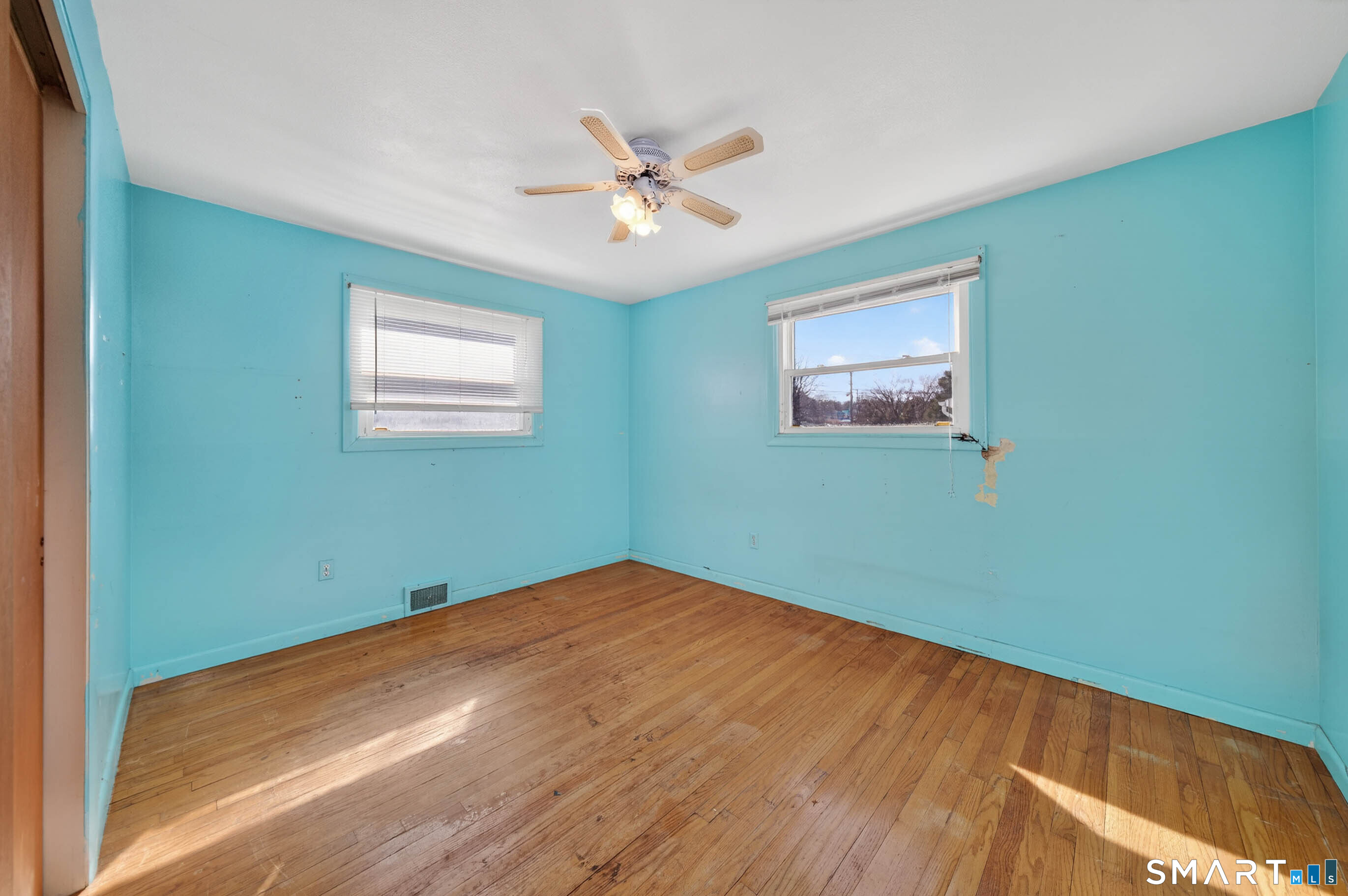 263 Purdy Road Waterbury, CT 06706 - Photo 12 of 25