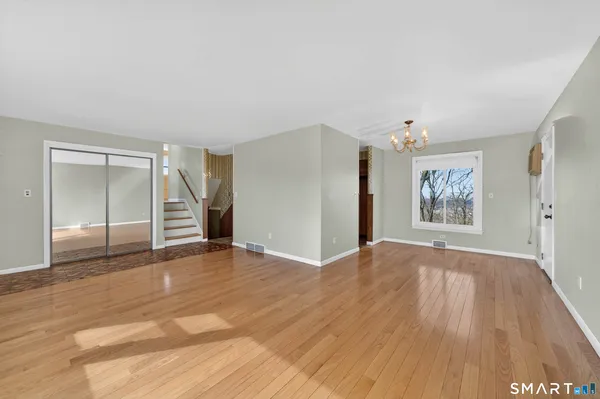 $199,900 | 263 Purdy Road, Waterbury, CT 06706