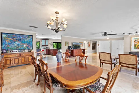 $1,759,000 | 7430 Southwest 142nd Terrace, Palmetto Bay, FL 33158