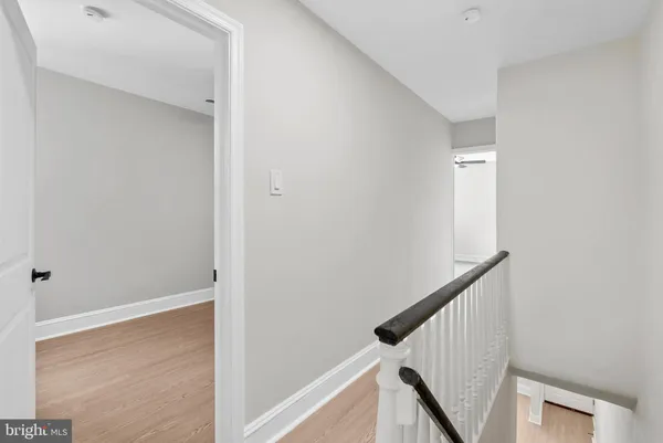 $1,999 | 35 East Collom Street, Philadelphia, PA 19144