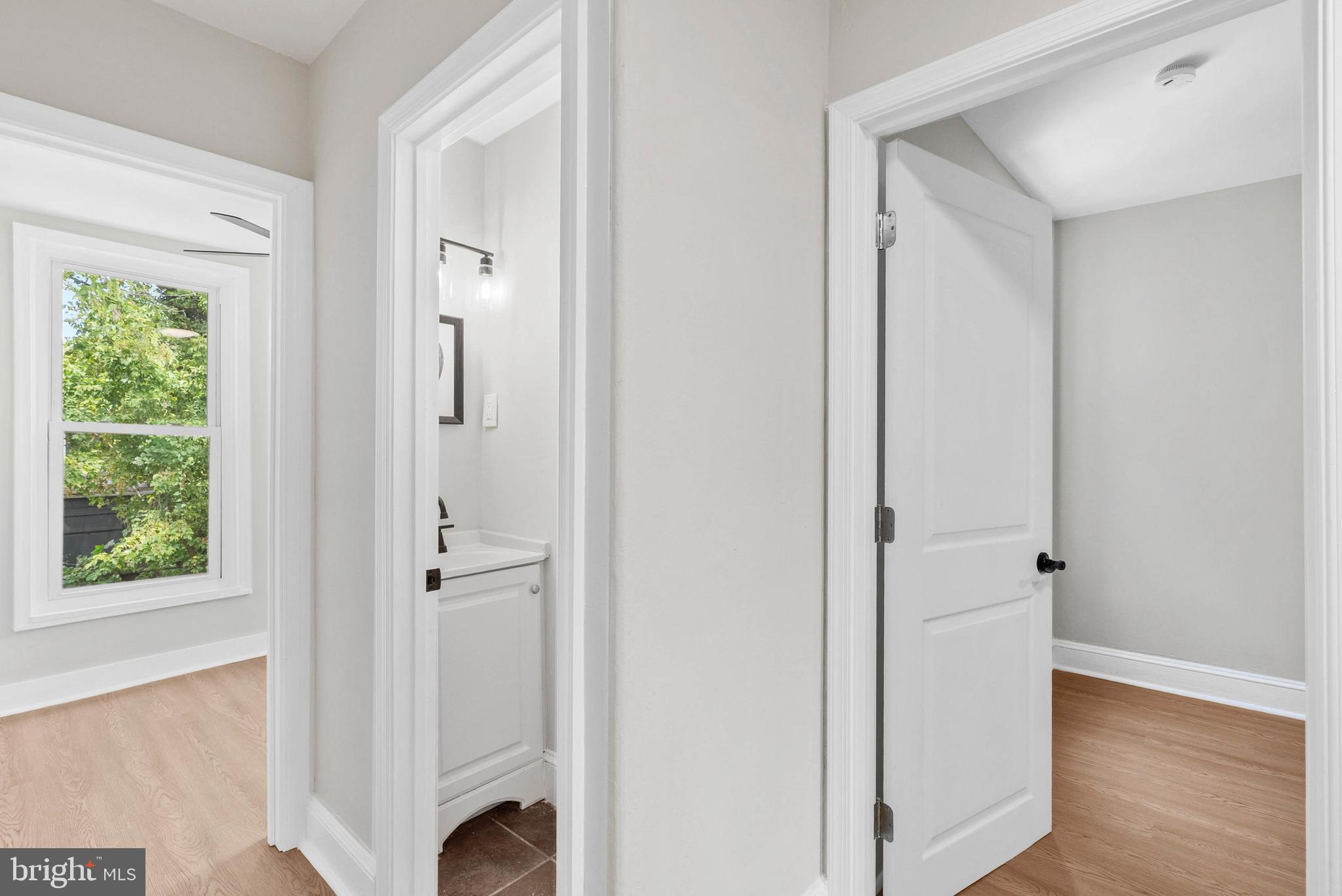 35 East Collom Street Philadelphia, PA 19144 - Photo 18 of 23