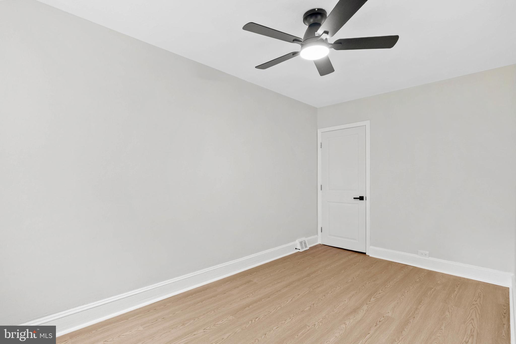 35 East Collom Street Philadelphia, PA 19144 - Photo 22 of 23