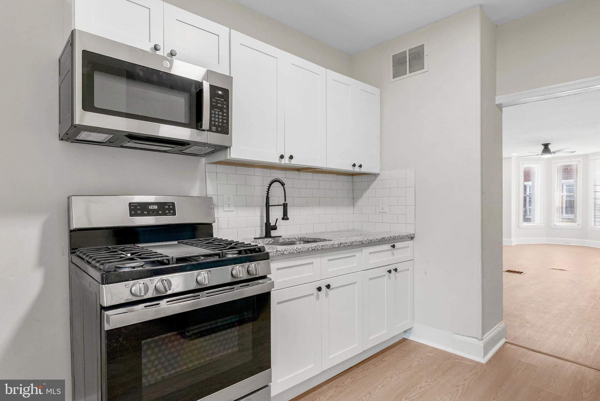 35 East Collom Street Philadelphia, PA 19144 - Photo 10 of 23