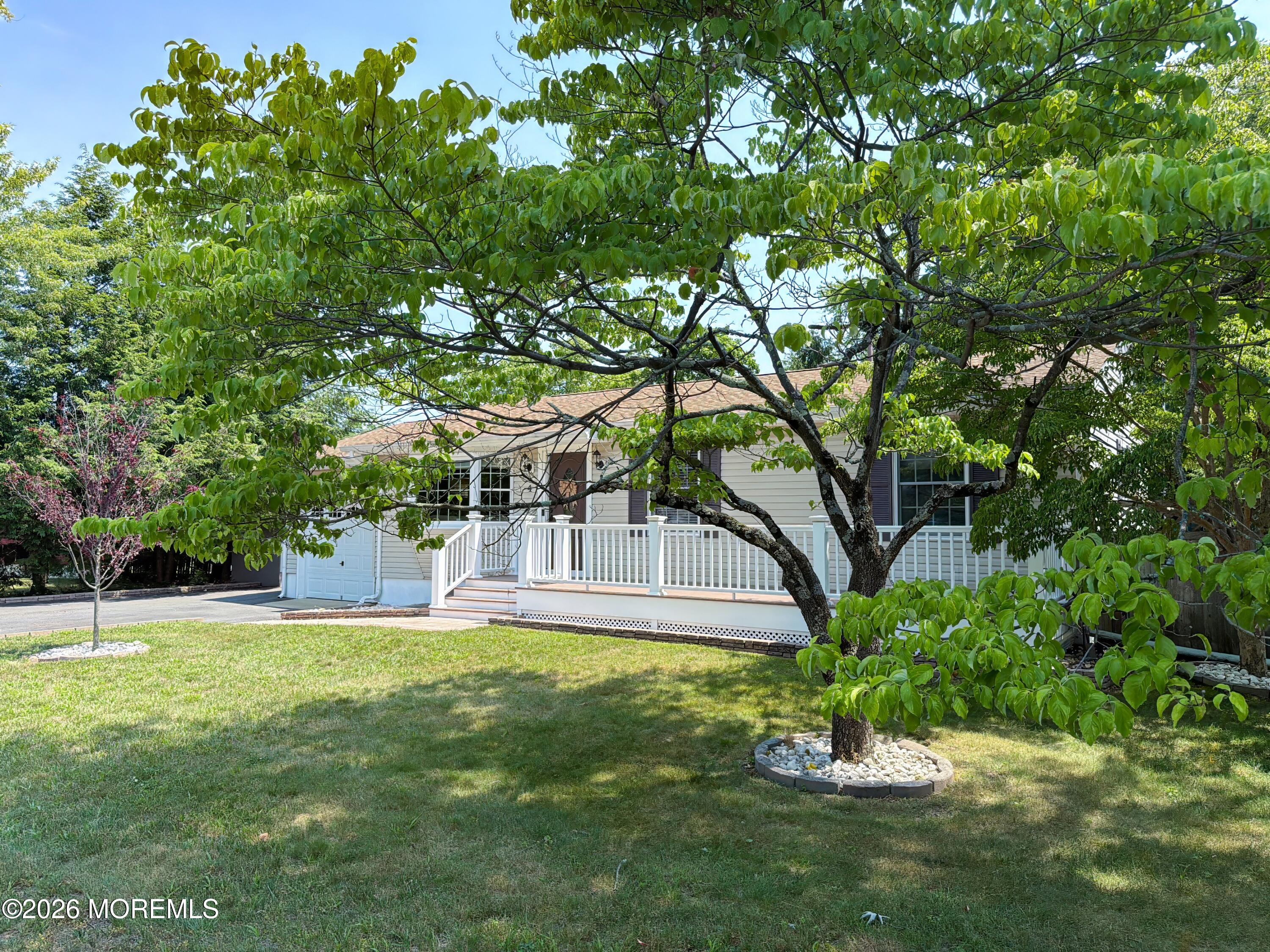 4 Glen Road Howell, NJ 07731 - Photo 5 of 48 4 Glen Rd Front Angled