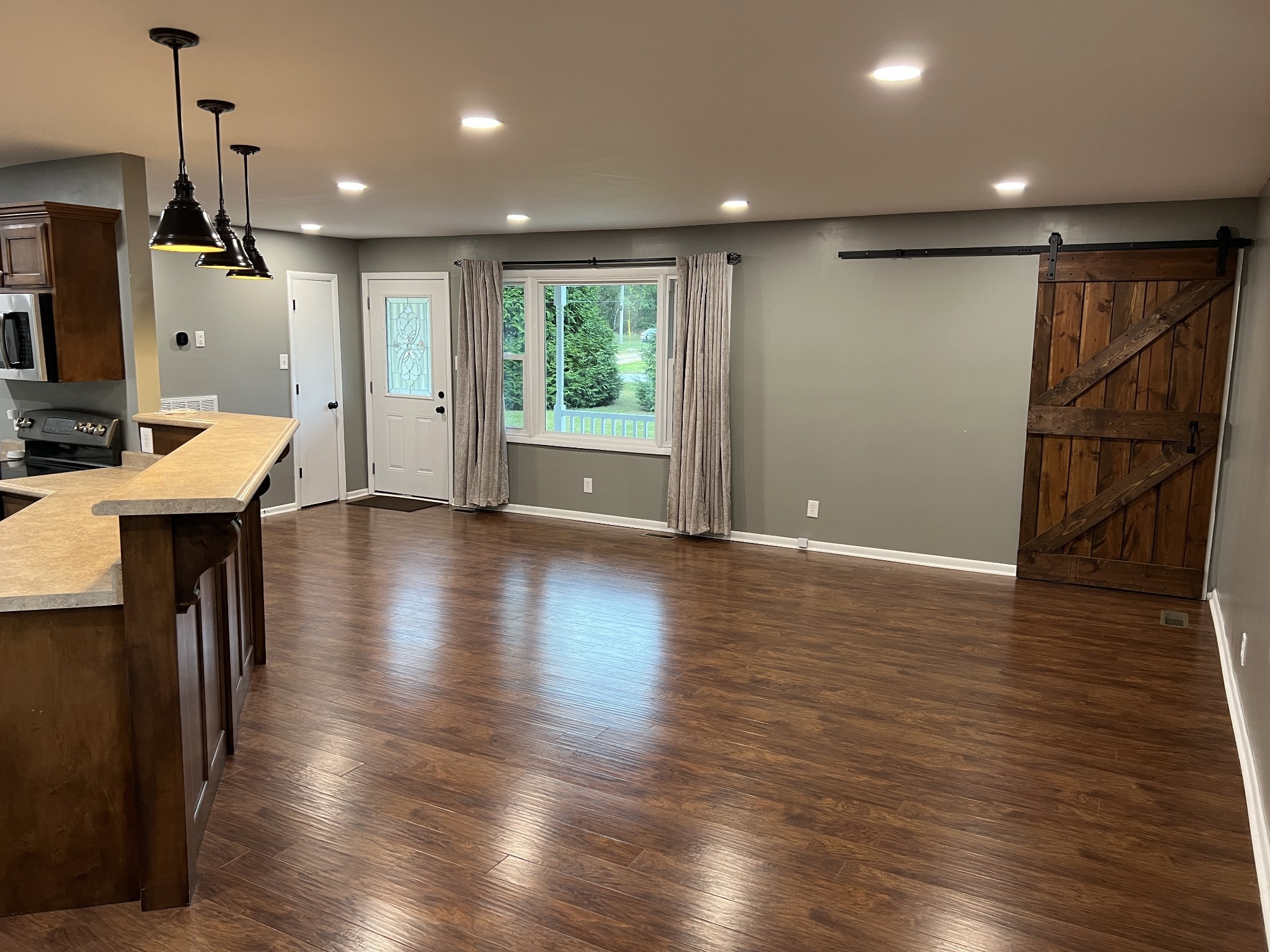 3019 Friendship Road Cross Plains, TN 37049 - Photo 3 of 39