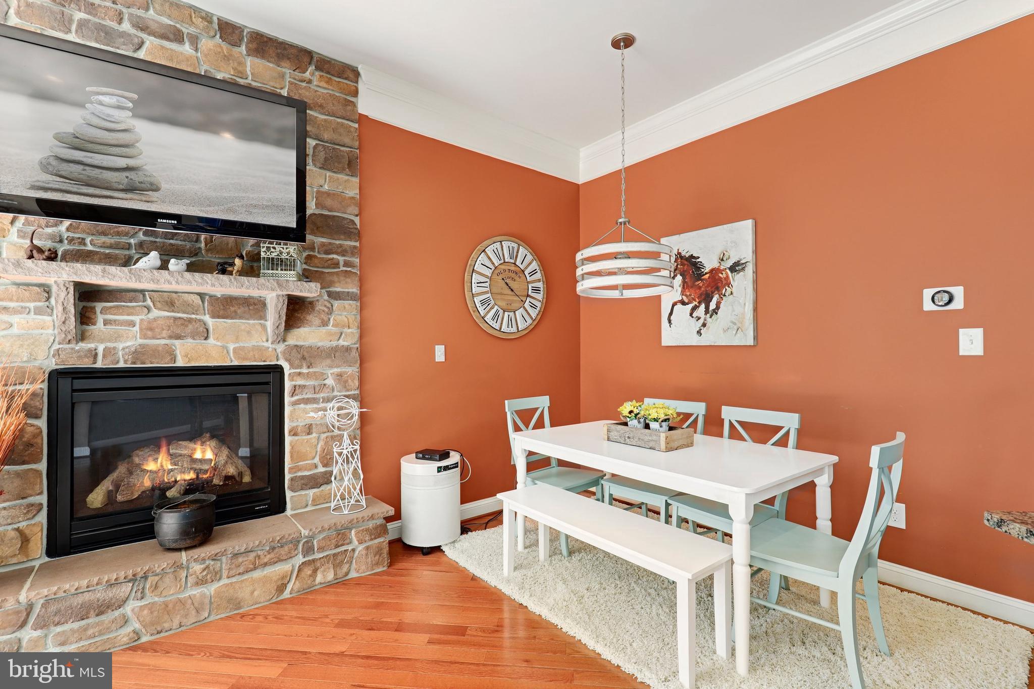 9836 Garden Ranges Laurel, MD 20723 - Photo 7 of 48