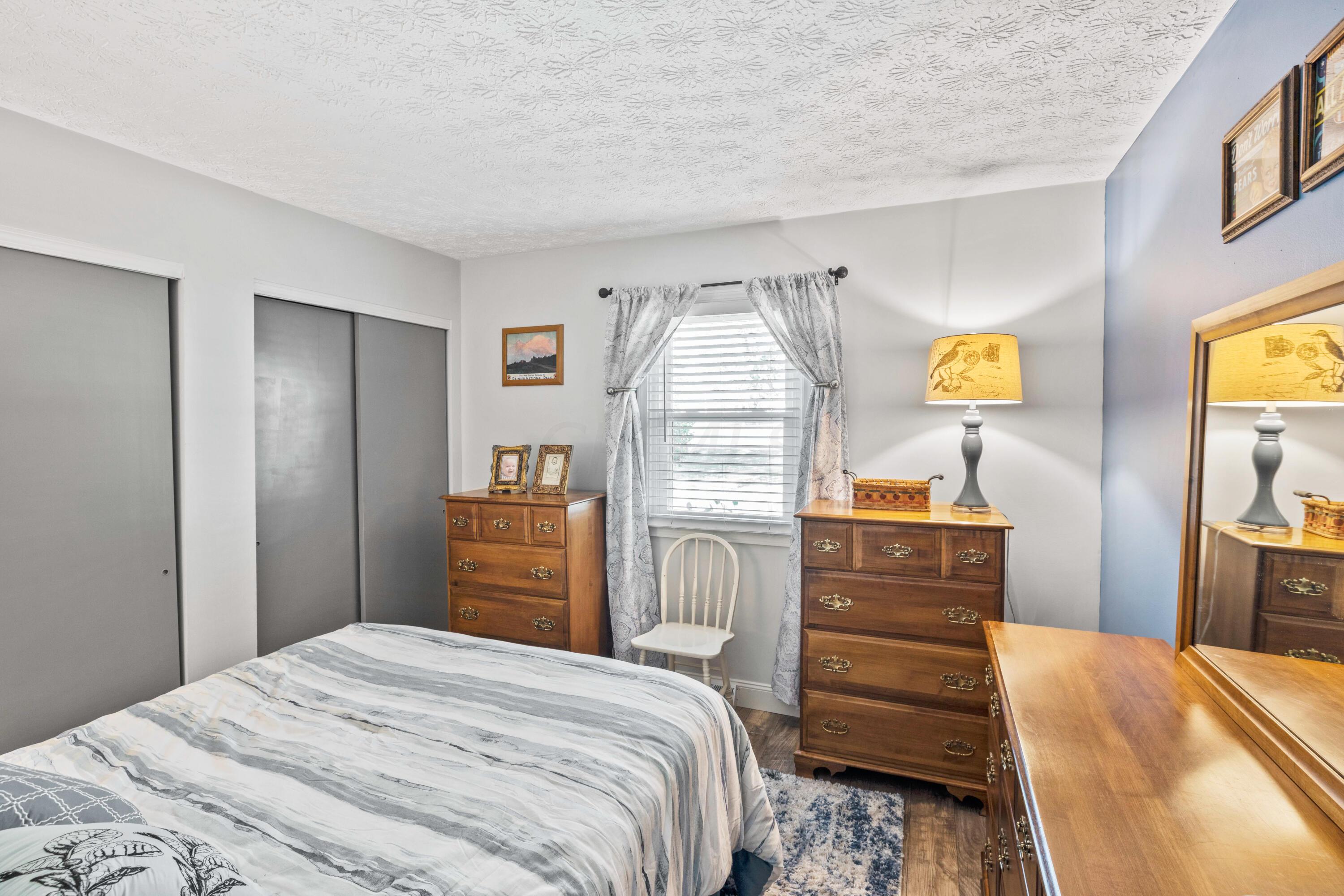 1157 Dunkle Road Circleville, OH 43113 - Photo 26 of 35 511A1274