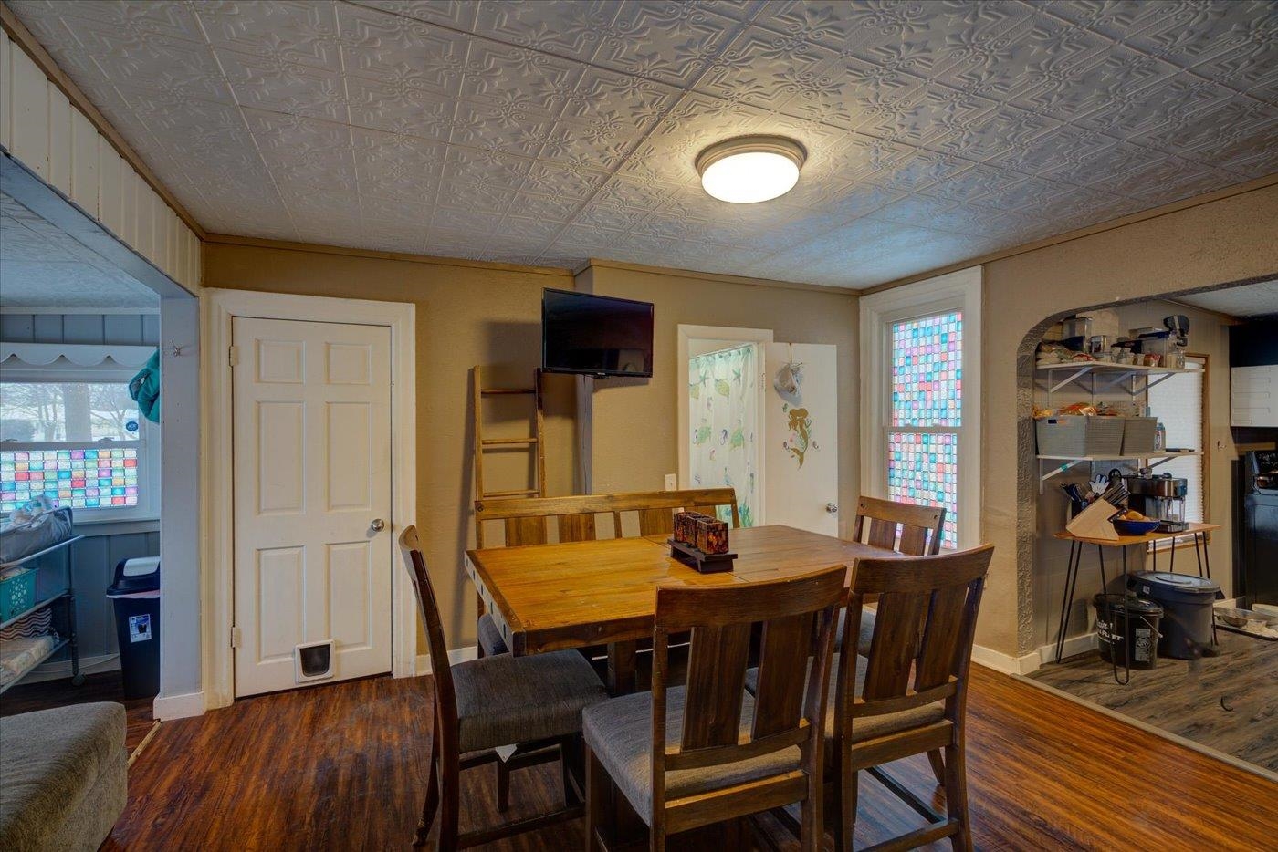 611 9th Street Baraboo, WI 53913 - Photo 8 of 34