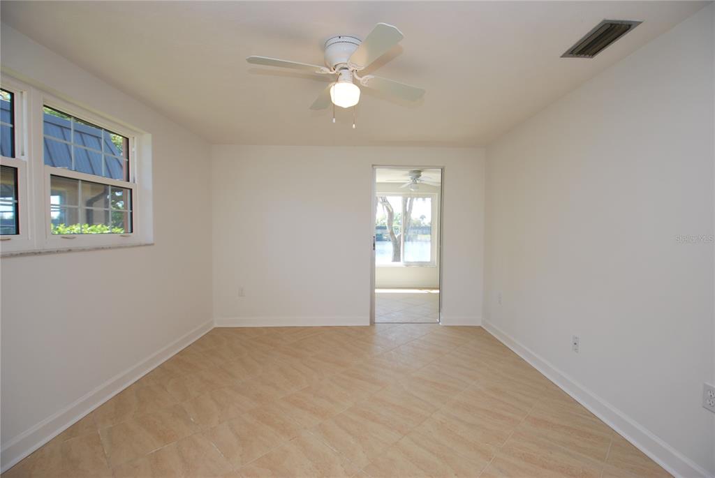 4136 Stratford Drive New Port Richey, FL 34652 - Photo 20 of 24