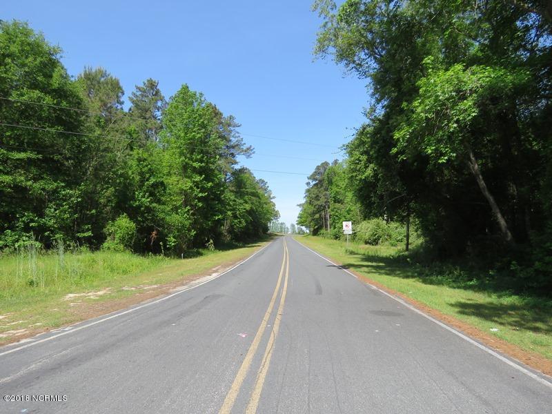 7712 North Chicken Road Lumberton, NC 28360 - Photo 8 of 20 7