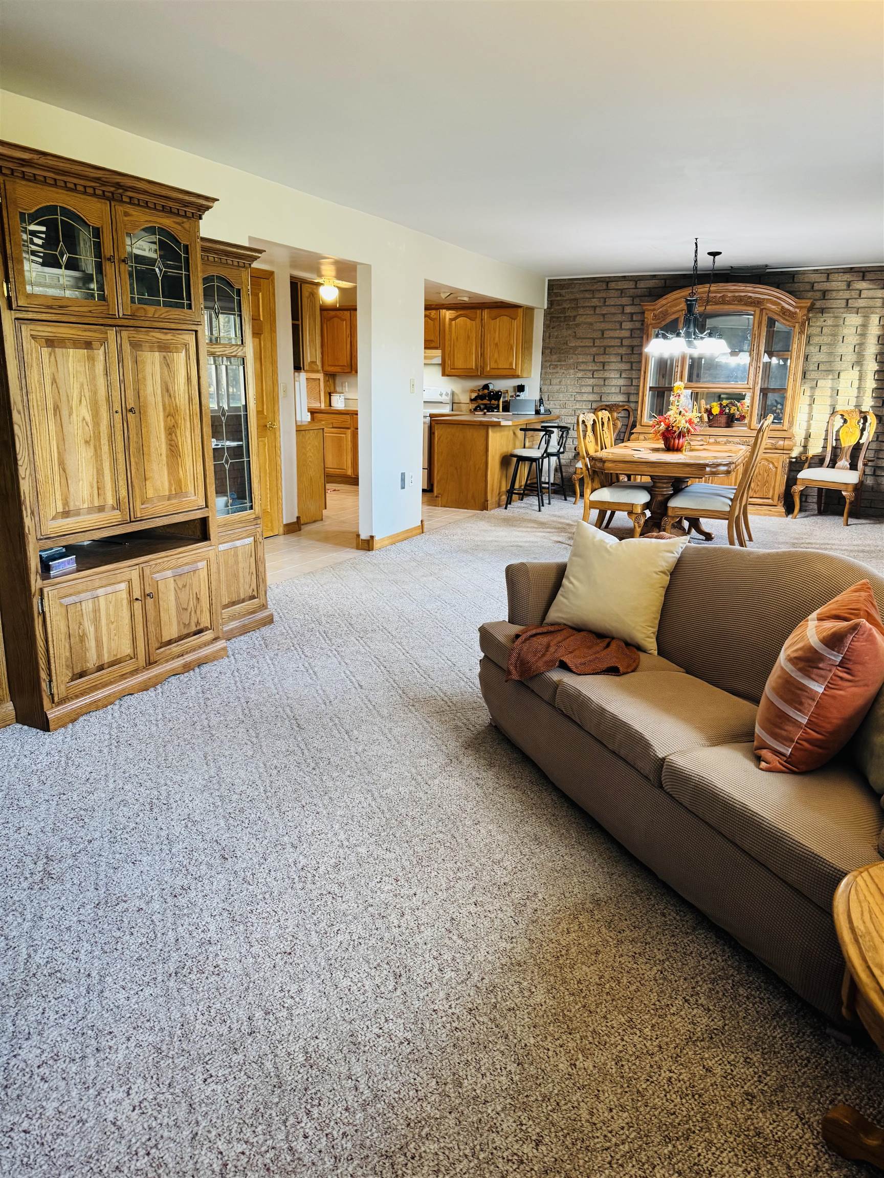 11030 White Lake Road Fenton, MI 48430 - Photo 13 of 39