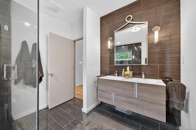 $799,000 | 148 Evergreen Lane, Narrowsburg, NY 12764