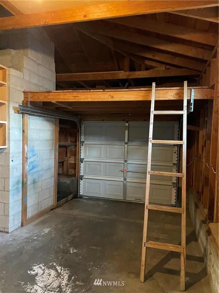381 Patrick Road Ephrata, WA 98823 - Photo 28 of 32 a view of room with a large window