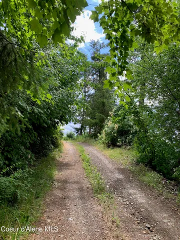 $450,000 | 53465 Highway 200, Clark Fork, ID 83811