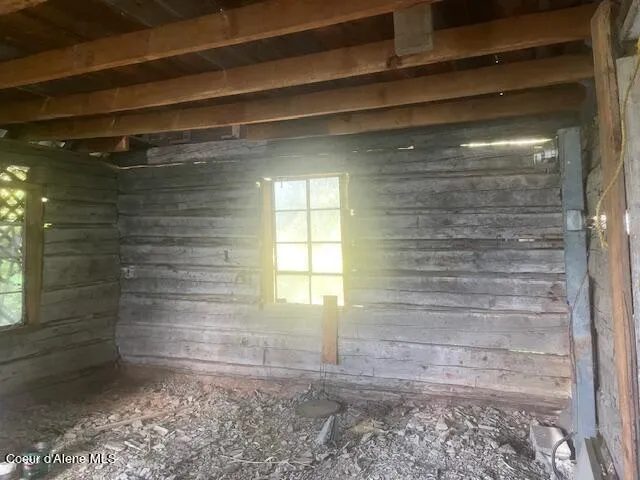 $450,000 | 53465 Highway 200, Clark Fork, ID 83811