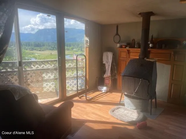 $450,000 | 53465 Highway 200, Clark Fork, ID 83811