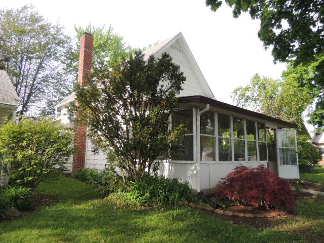 1816 Sinclair Street Fort Wayne, IN 46808 - Photo 7 of 8 Gallery Image 7
