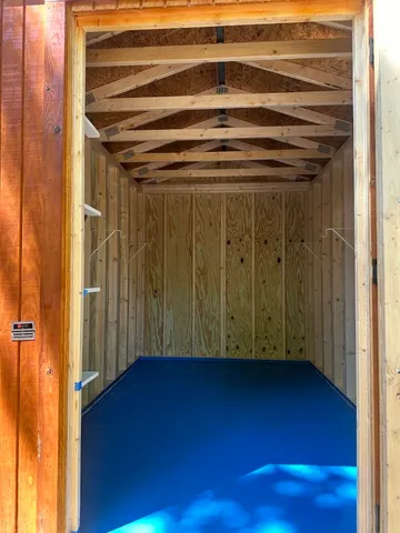 $900 | 48 Vigilante, Point Blank, TX 77364