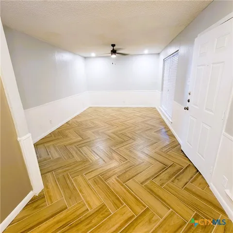 $745 | 1901 North 10th Street, Unit 9, Killeen, TX 76541