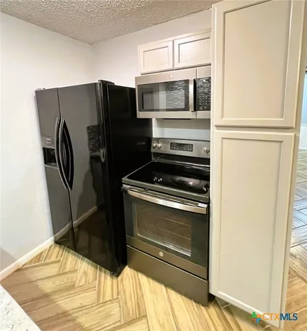 $745 | 1901 North 10th Street, Unit 9, Killeen, TX 76541