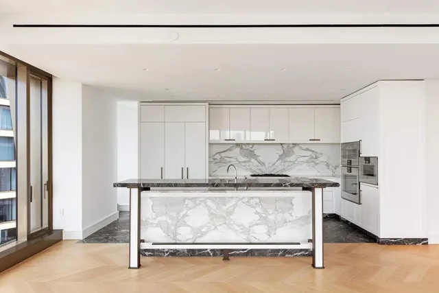 $38,000 | 500 West 18th Street, Unit EAST 19A | Chelsea