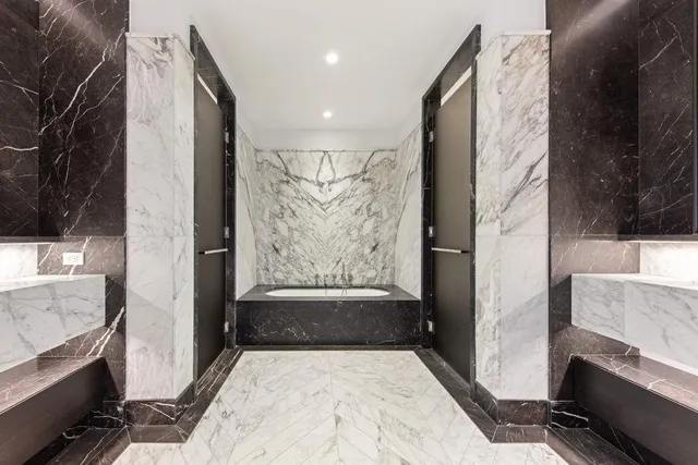 $38,000 | 500 West 18th Street, Unit EAST 19A | Chelsea