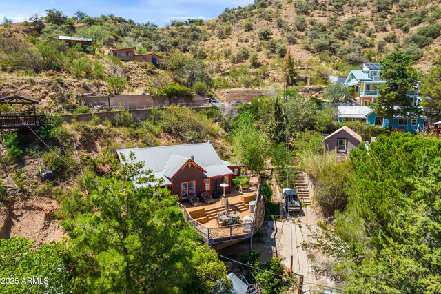 $425,000 | 84 Shearer Avenue, Bisbee, AZ 85603