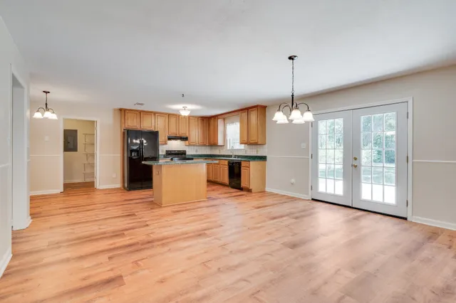 $385,000 | 21625 Bloxham Cutoff, Tallahassee, FL 32310