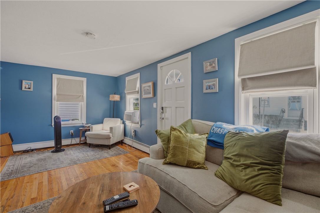 6 Murphy Avenue Bristol, RI 02809 - Photo 8 of 37