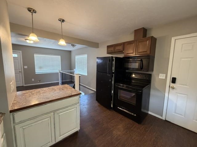 4508 North Best Road Spokane Valley, WA 99216 - Photo 4 of 23 Gallery Image 4