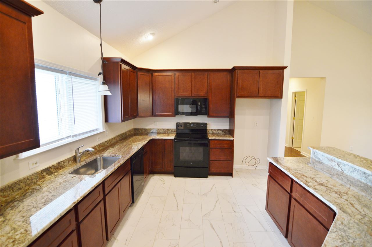 575 Deer Run Road Newport, KY 41076 - Photo 3 of 36 Gallery Image 3