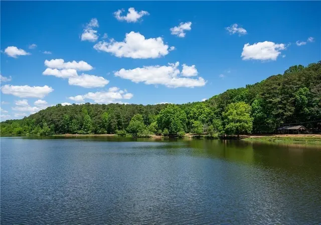 $2,450,000 | 4304 Berkford Circle Northeast, Brookhaven, GA 30319