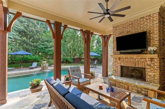 $2,450,000 | 4304 Berkford Circle Northeast, Brookhaven, GA 30319