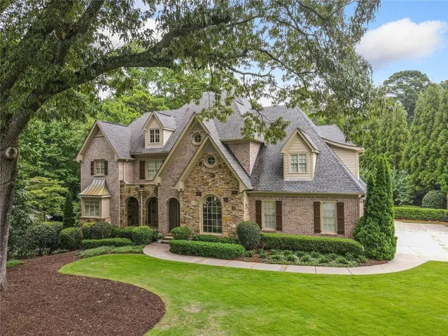 $2,450,000 | 4304 Berkford Circle Northeast, Brookhaven, GA 30319