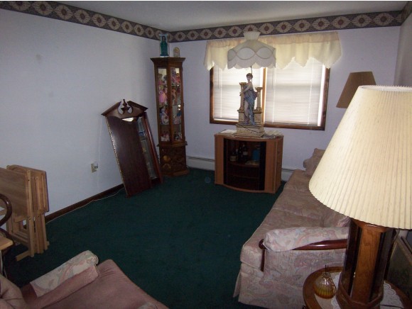 12 Center Street Bennington, VT 05201 - Photo 8 of 24 Gallery Image 8