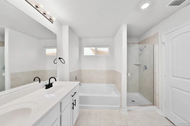 $2,100 | 903 Red Merganser, San Antonio, TX 78253